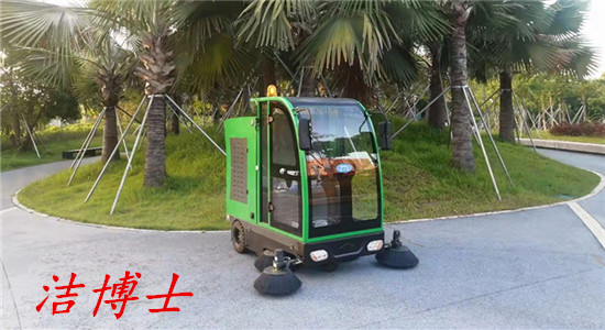 電動(dòng)掃地車